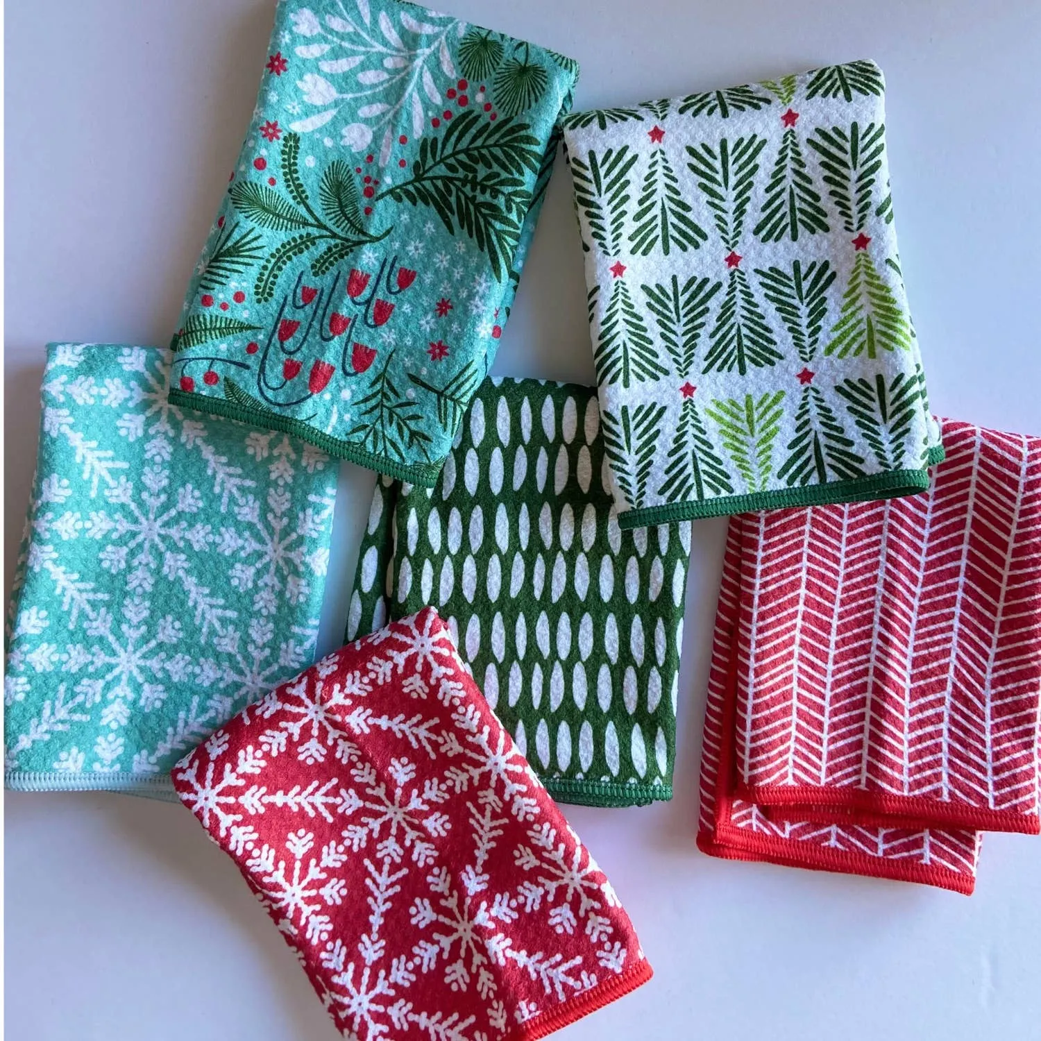 Once Again Home Co. - Assorted Case Pack Anywhere Towel - HOLIDAY