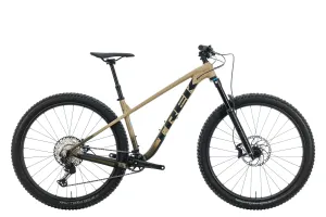 Trek Roscoe 9 Mountain Bike - 2023, Medium