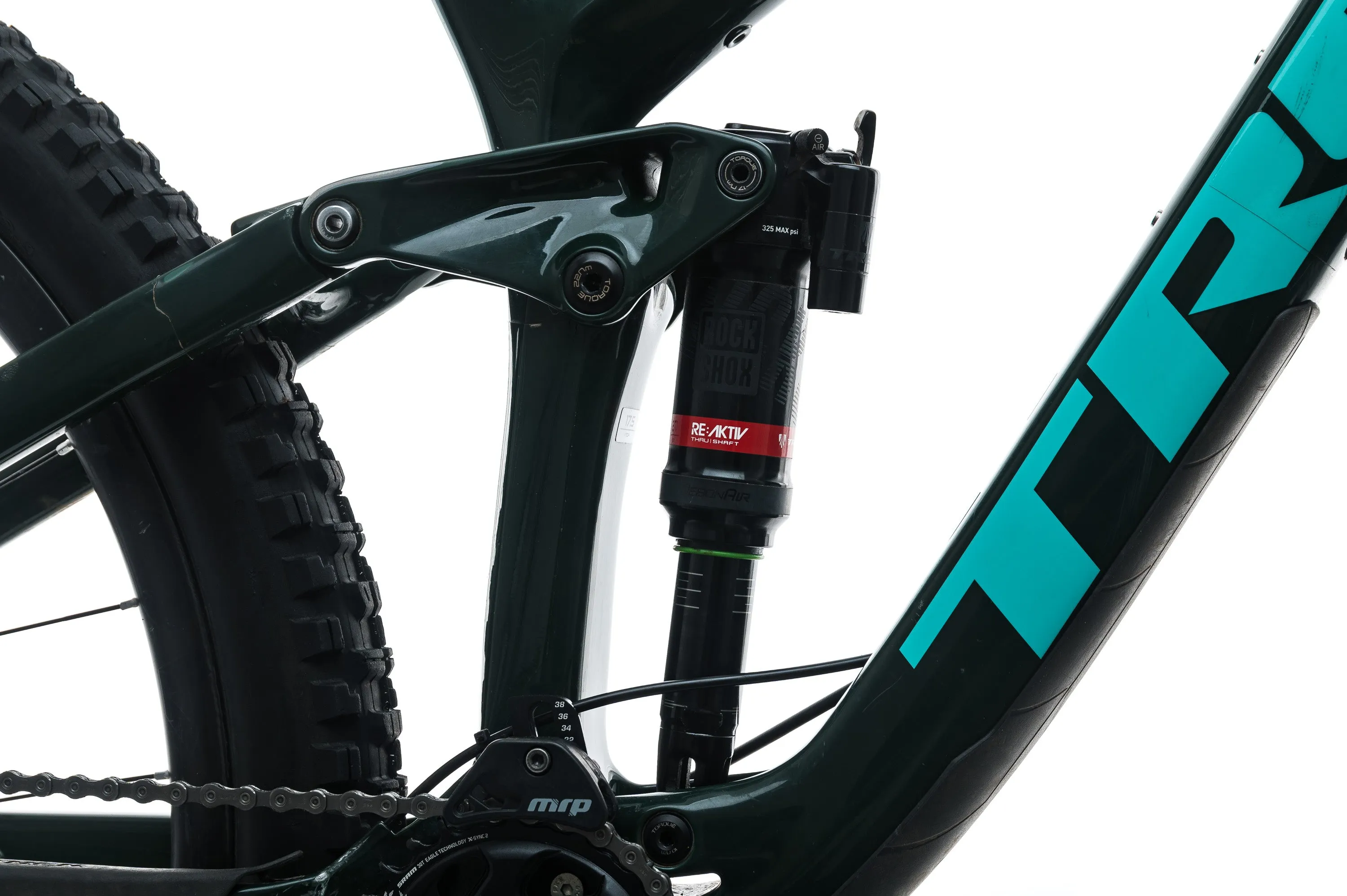 Trek Slash 9.8 Mountain Bike - 2019, 17.5"